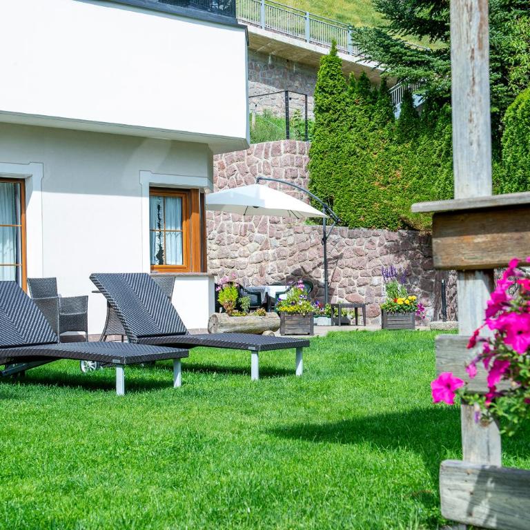 Appartamenti Olympic - Appartamento Deluxe con 2 Camere da Letto e Vista Giardino - 4