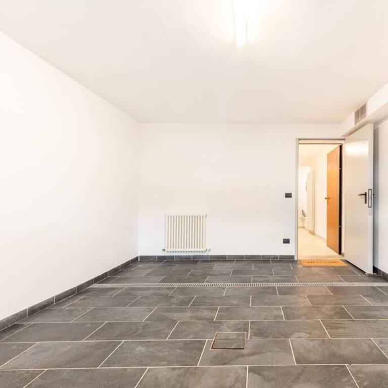 Appartamento Unico a Bologna con 3 Camere e Parcheggio Gratuito - Appartamentino su 2 Livelli - 15