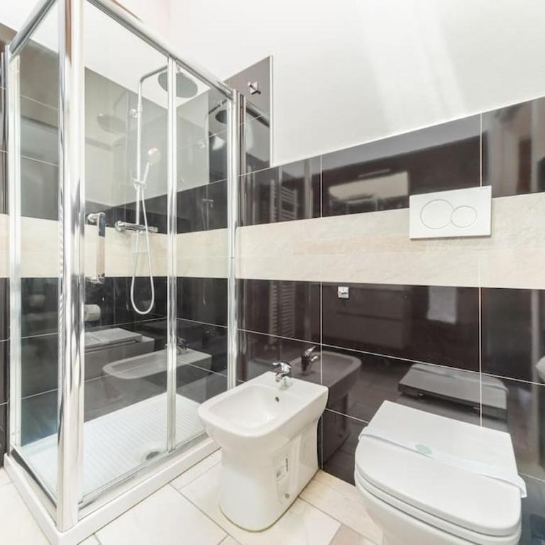 Appartamento Unico a Bologna con 3 Camere e Parcheggio Gratuito - Appartamentino su 2 Livelli - 27