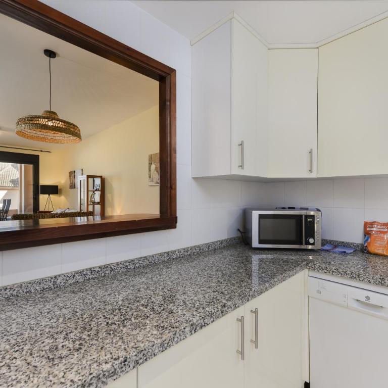Duquesa Village 2442 - Apartamento con terraza - 14