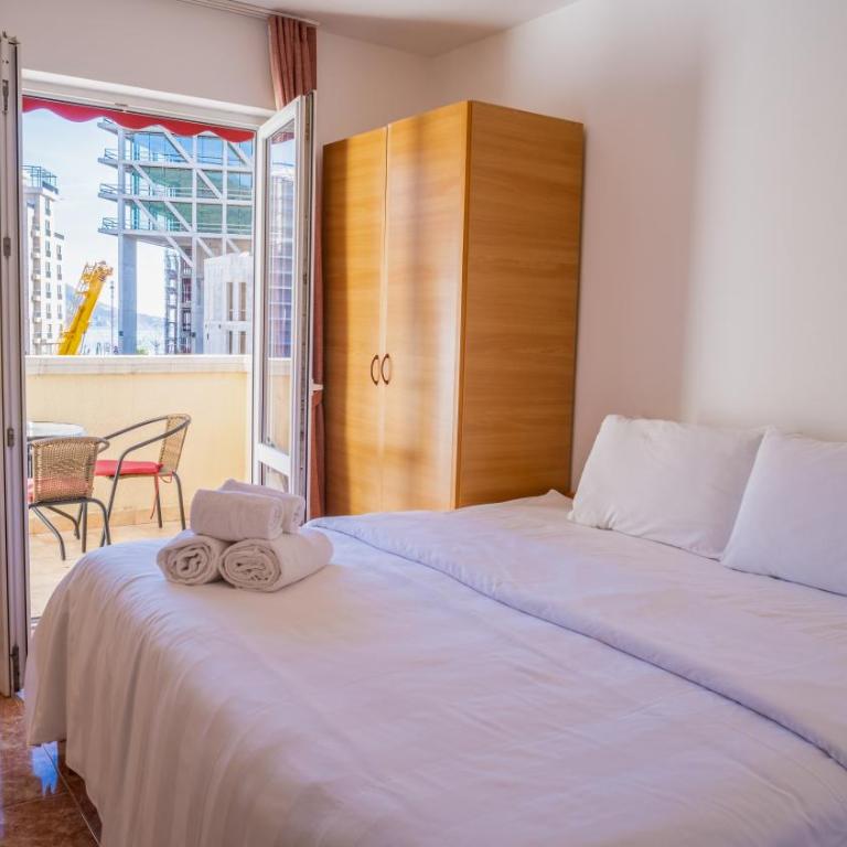 Villa Maxima Budva - Deluks Apartman sa 2 Spavaće Sobe - 3