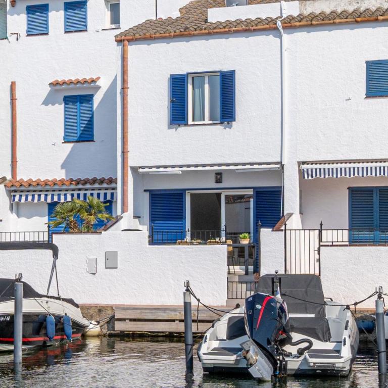 405-Casa al canal con amarre - Casa Unifamiliar de 3 dormitorios - 28