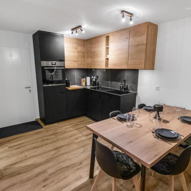 Appartement rénové avec vue panoramique et sauna - Apartment mit 1 Schlafzimmer - 6