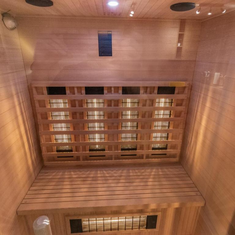 Appartement rénové avec vue panoramique et sauna - Apartment mit 1 Schlafzimmer - 32