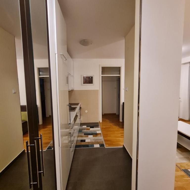 Niki - One-Bedroom Apartment - 9