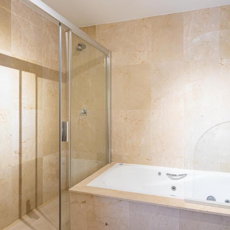 Mediterranean Swing - Acosta 8 Apartment - Two-Bedroom Apartment - 24