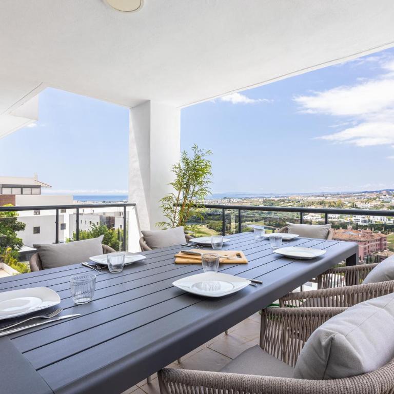 Mediterranean Swing - Acosta 8 Apartment - Two-Bedroom Apartment - 4