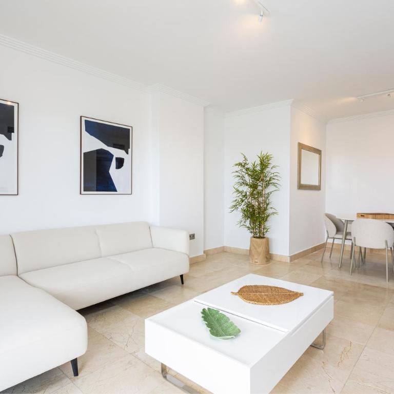 Mediterranean Swing - Acosta 8 Apartment - Two-Bedroom Apartment - 12