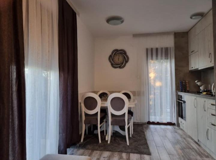 Vila Rajski kutak Kopaonik - Apartment with Mountain View - 35