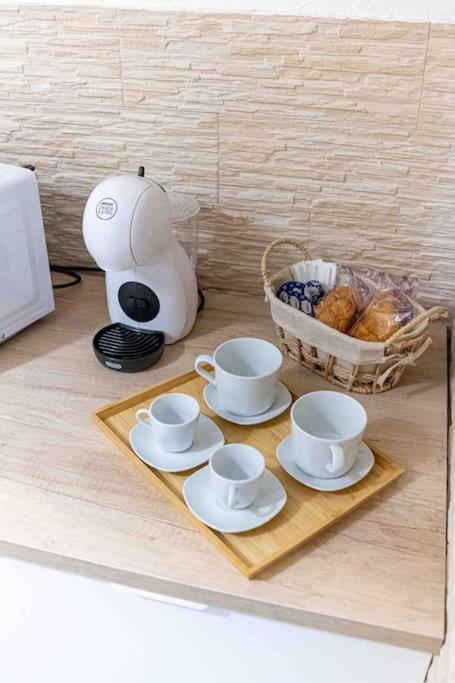 Macarth APT Modern Appartamento Napoli Centro - One-Bedroom Apartment - 14