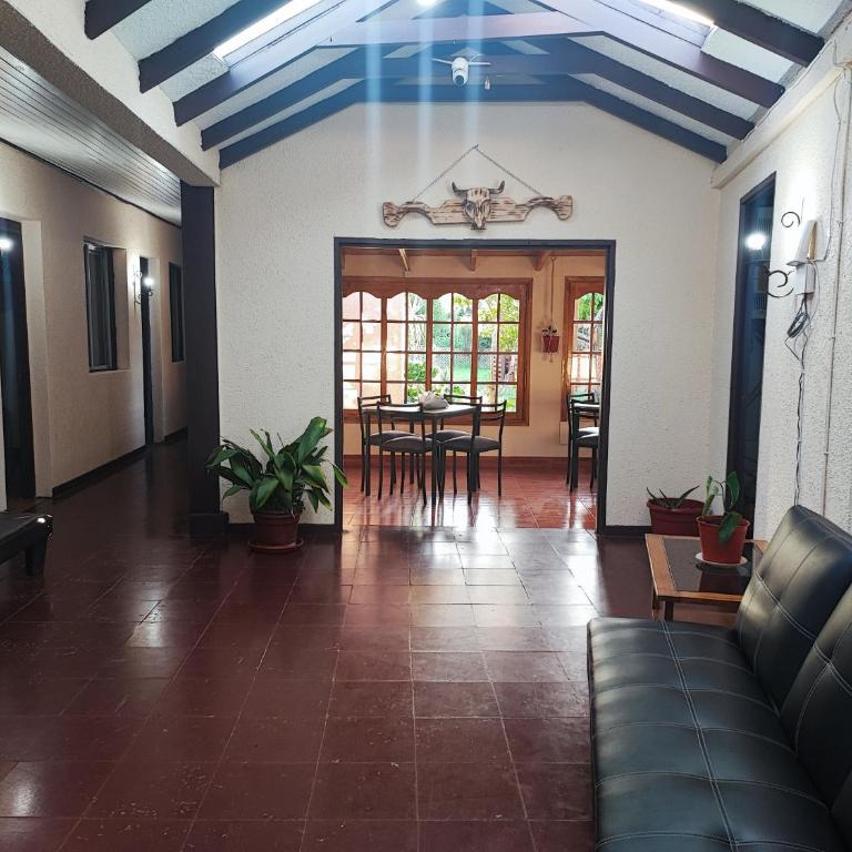 Hostal Fernanda - Family Room - 4