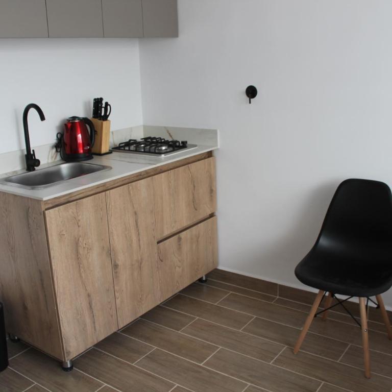 Apartaestudio cerca al Estadio, al lado de la estación Floresta - Apartamento de 1 dormitorio - 5