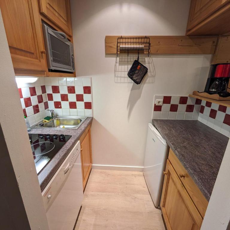 Appartement cosy à Chamonix pour 4, balcon, parking - FR-1-343-250 - Appartement - 4
