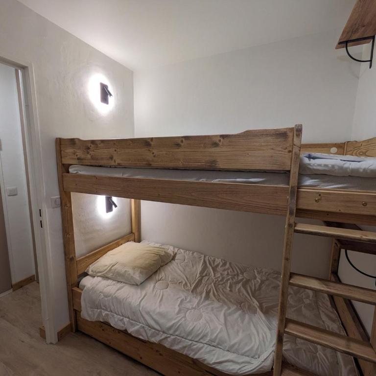 Appartement cosy à Chamonix pour 4, balcon, parking - FR-1-343-250 - Appartement - 9
