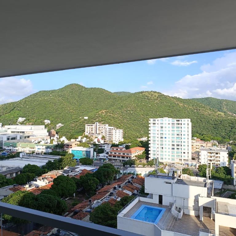 AMBAR ROCA 506 RODADERO - Apartamento con vistas a las montañas - 12