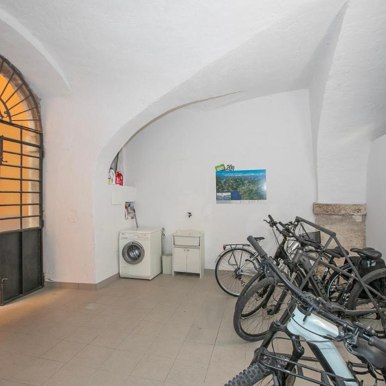 Casa Alpino - One Bedroom Apartment with Balcony 1 - 15