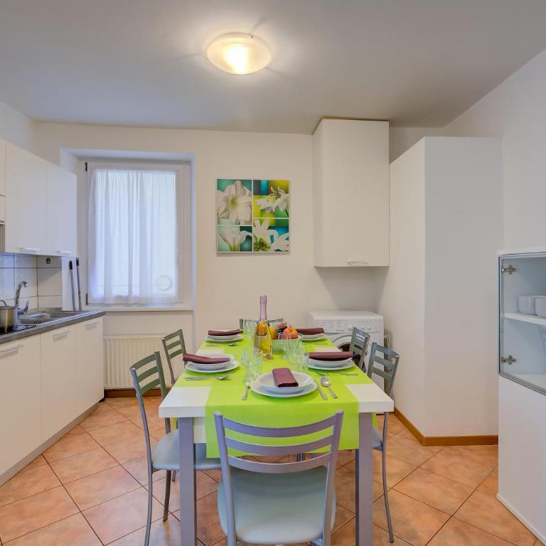 Casa Alpino - Appartamento Superior con 2 Camere da Letto e Balcone - 7