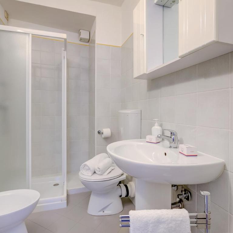 Casa Alpino - One Bedroom Apartment with Balcony 3 - 6