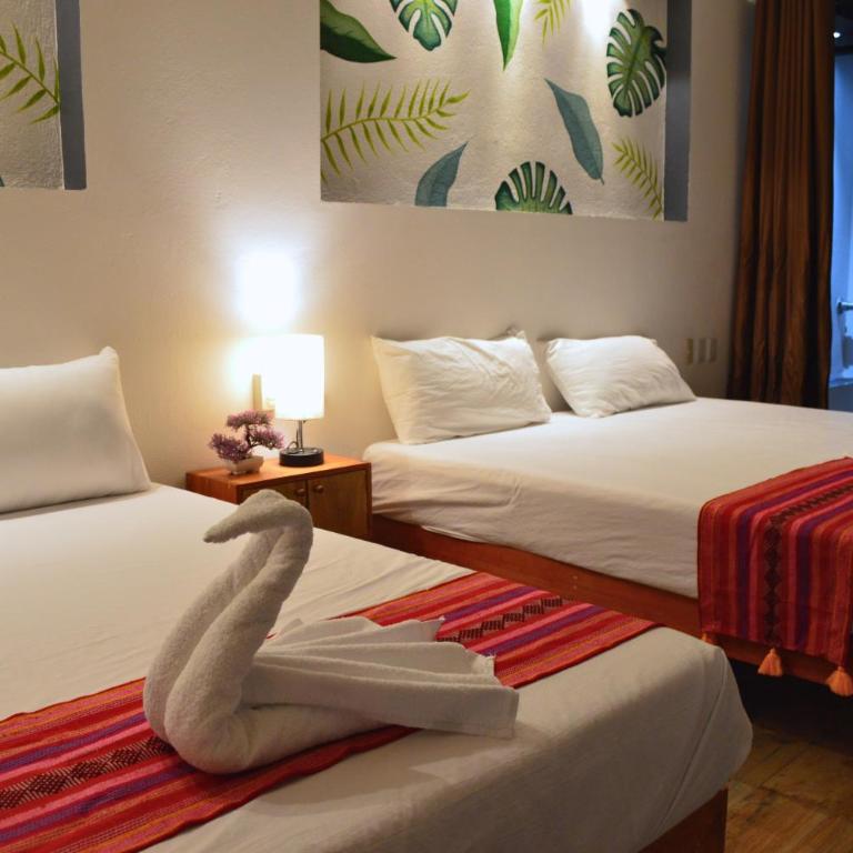 Hotel Axolotl - Habitación Doble con balcón - 2 camas - 1