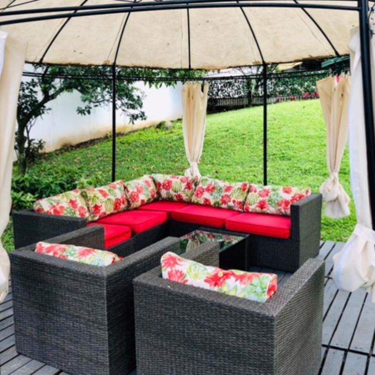 POBLADO TROPICAL 13 BEDROOM MANSION POOL JACUZZI AC BUTLER 5 MINUTES TO LLERAS - Villa Deluxe - 35