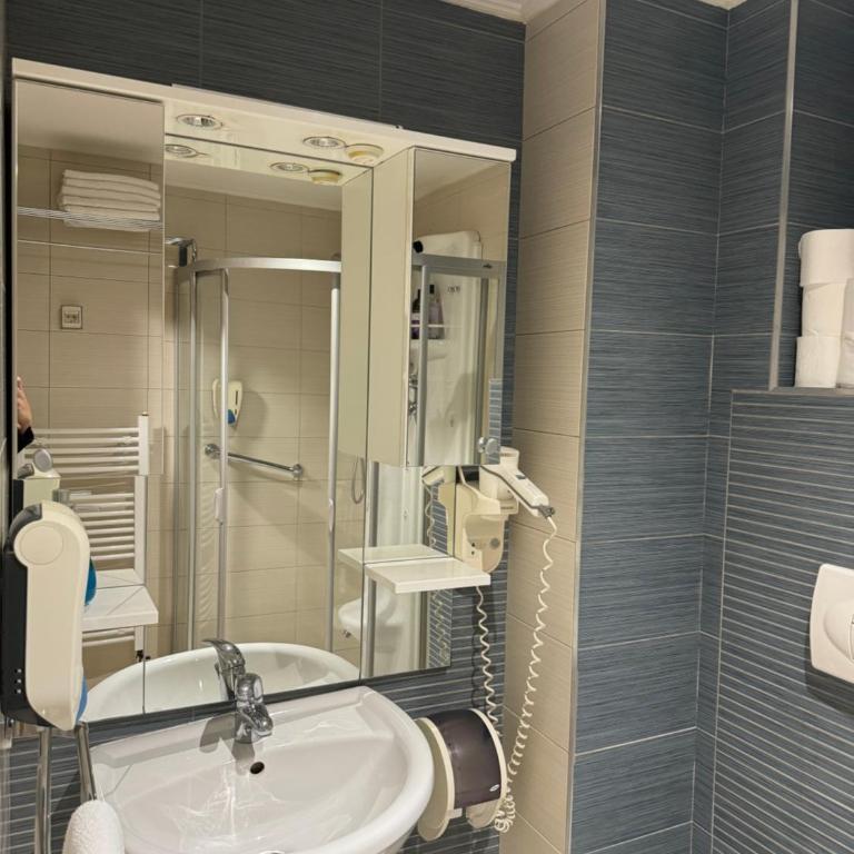 Apartman 105 - Aparthotel Vučko Jahorina private host - One-Bedroom Apartment - 26