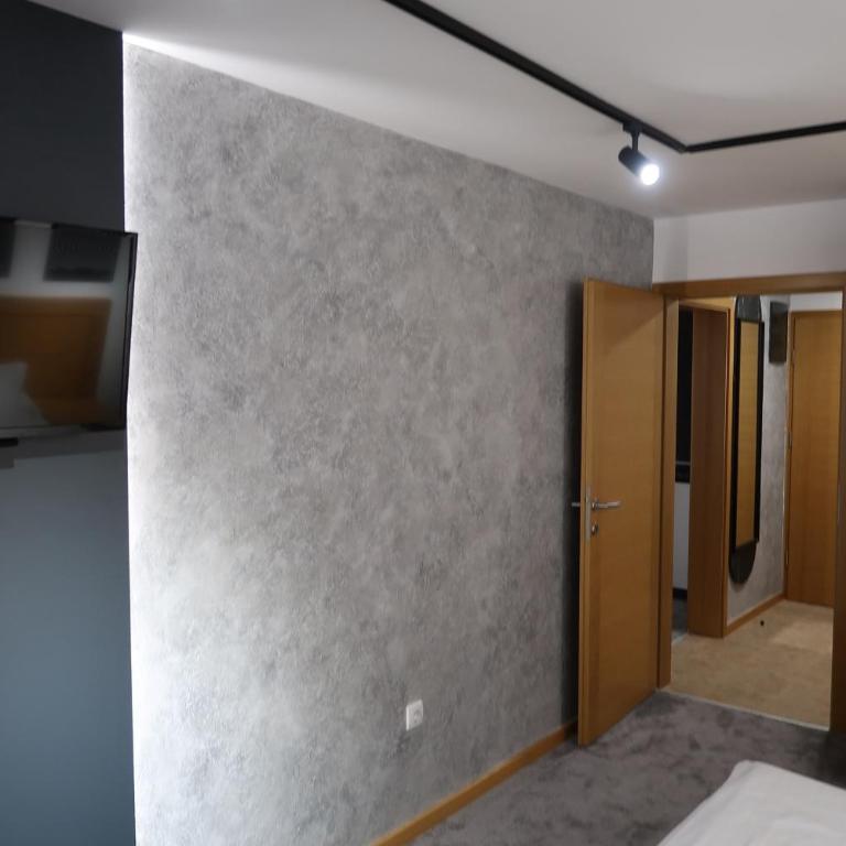 Apartman 105 - Aparthotel Vučko Jahorina private host - One-Bedroom Apartment - 19