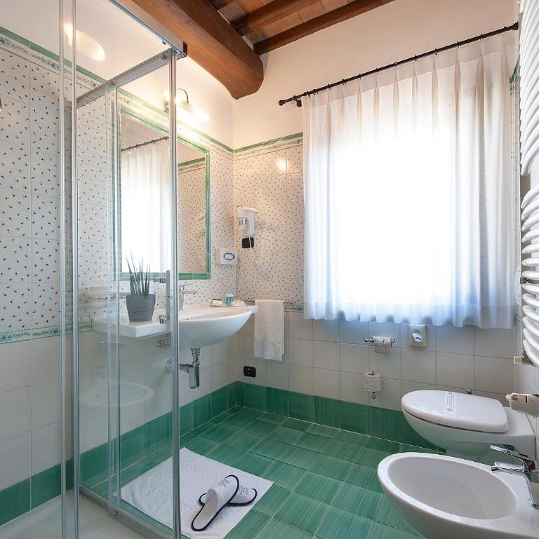 Relais Dell'Olmo - Camera Matrimoniale/Doppia con Letti Singoli - 5