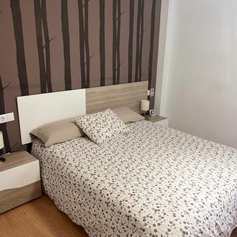 BioHomeValencia - Three-Bedroom Apartment - 13