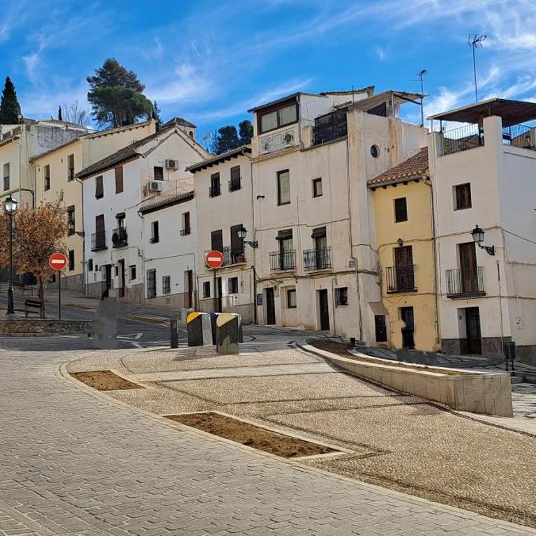 Living Albayzin. Parking & Wifi - One-Bedroom Apartment - 50
