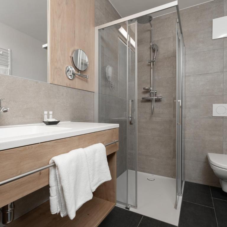 A Casa Elements - Three-Bedroom Apartment - 15