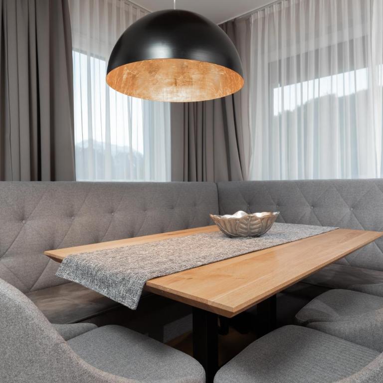 A Casa Elements - Three-Bedroom Apartment - 14