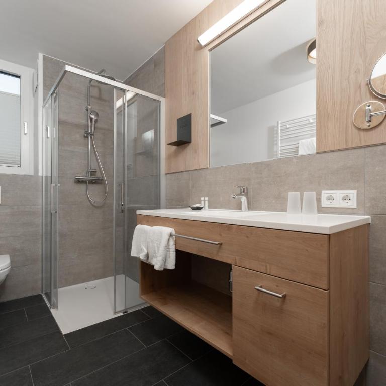 A Casa Elements - Three-Bedroom Apartment - 25