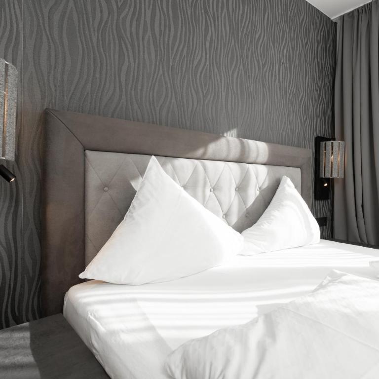 A Casa Elements - One-Bedroom Apartment - 7