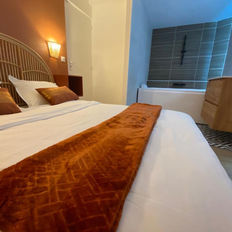 L'Escale Appartements et Suites en bord de Mer - Deluxe Suite - 3
