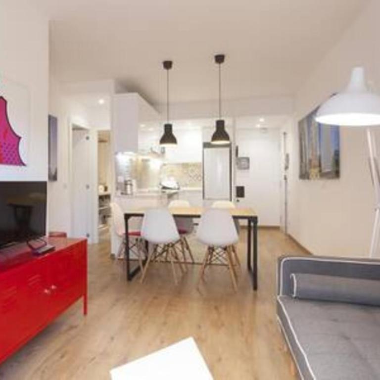 Designer Apt near FIRA Balcony 5PPWIFISMART TV by MyRentalHost - Apartamento de 2 dormitorios - 6