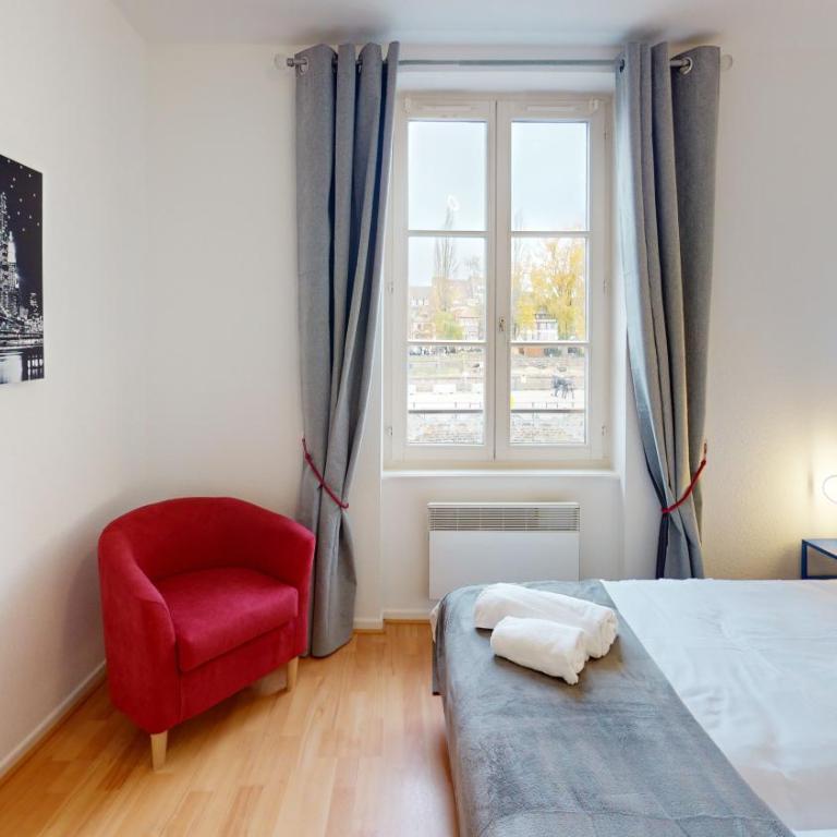 Au bord de l’eau - One-Bedroom Apartment - 17