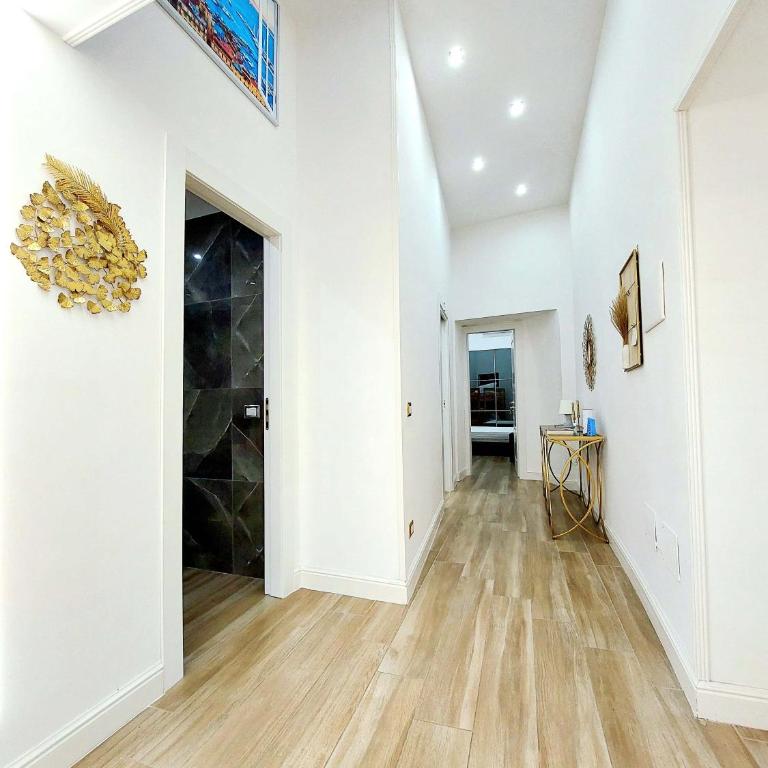 Berenice Suites - Camera Quadrupla con Bagno Privato Esterno - 11