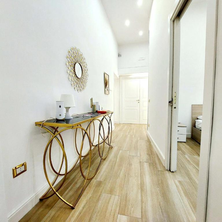 Berenice Suites - Camera Quadrupla con Bagno Privato Esterno - 14