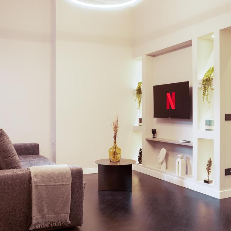 HL Collection - Galleria Unione 5 - Appartamento con 1 Camera da Letto - 2