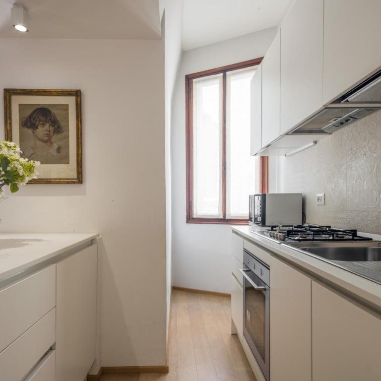 Miracoli Apartment with View on the Canal R&R - Two-Bedroom Apartment - 14