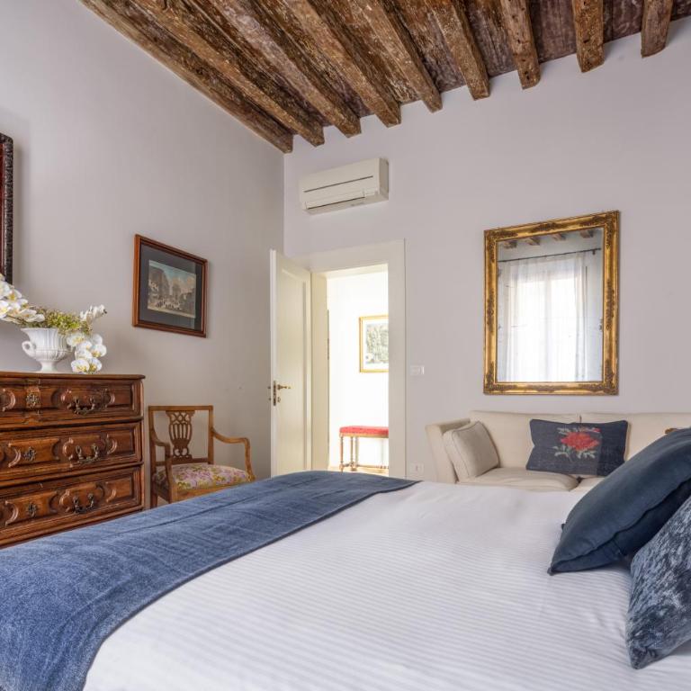 Miracoli Apartment with View on the Canal R&R - Two-Bedroom Apartment - 21