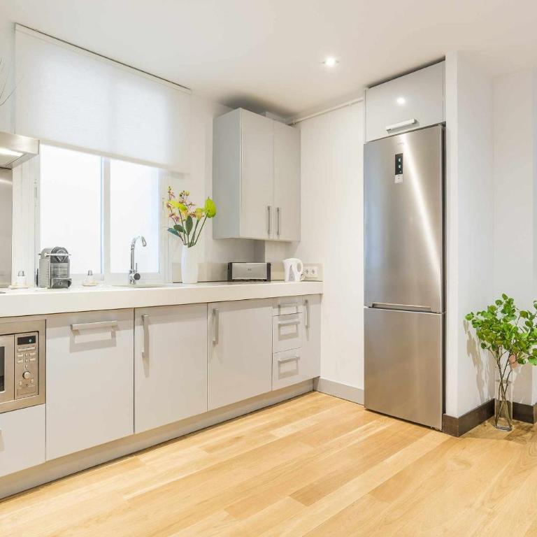 Prado By SkyKey - Tarifas mensuales disponibles! - Apartment - 17