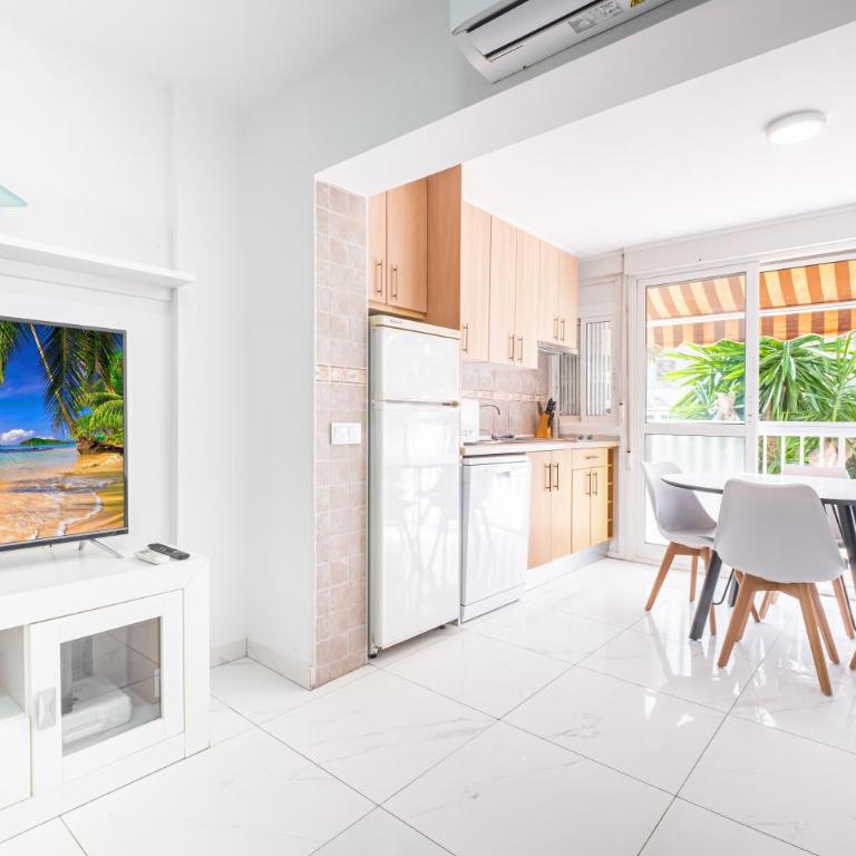 Albatros Ground Floor 1-4 Apartment Levante Beach - Apartment - 1