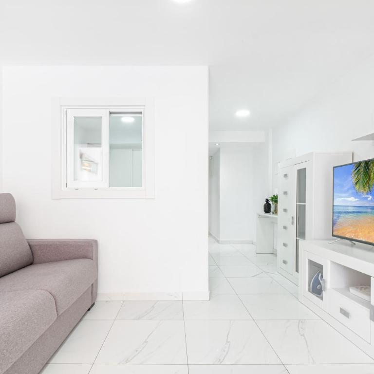 Albatros Ground Floor 1-4 Apartment Levante Beach - Apartment - 12