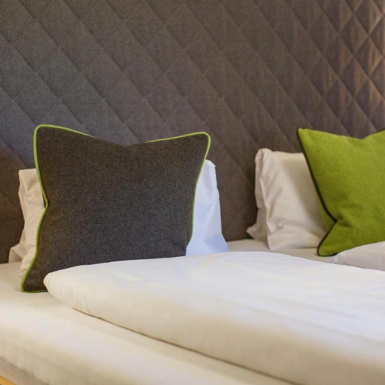 Hotel Tauernhof I Zell am See-Kaprun Sommerkarte inklusive - Suite mit Kingsize-Bett und Balkon - 6