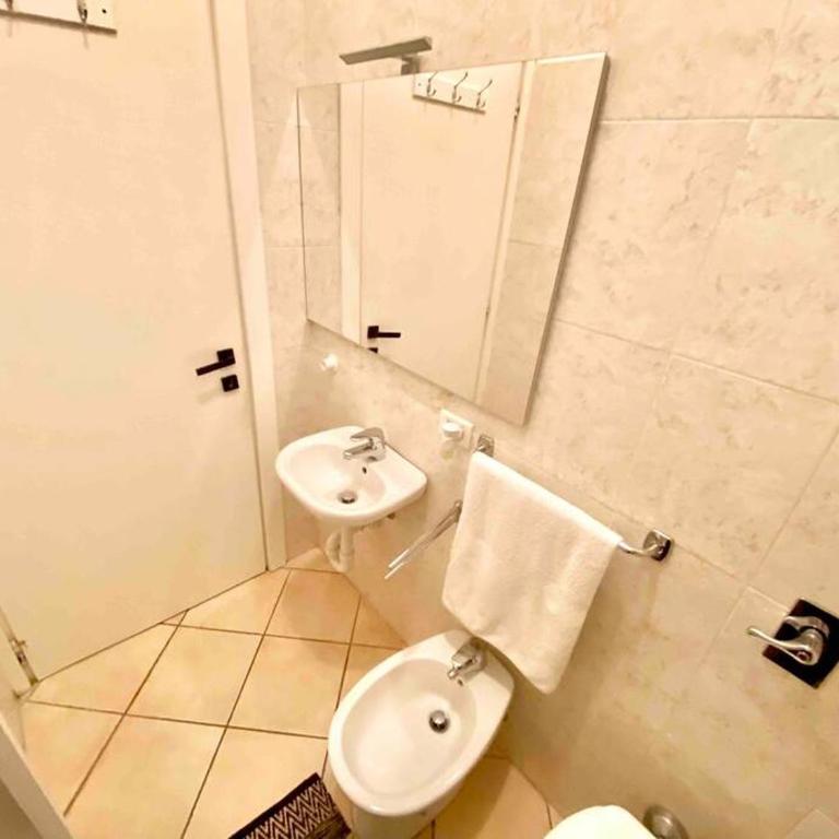 [9 Minuti dal Duomo] City life+Metro - Appartamento con 1 Camera da Letto - 8