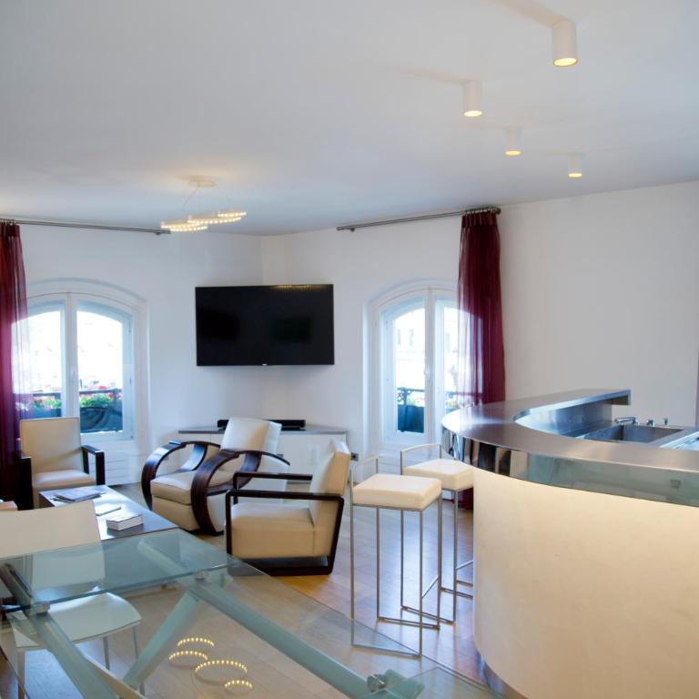 Apolline - Luxury 3BR Suite Quai Saint-Michel Cathedral Views - Appartement 3 Chambres - 1