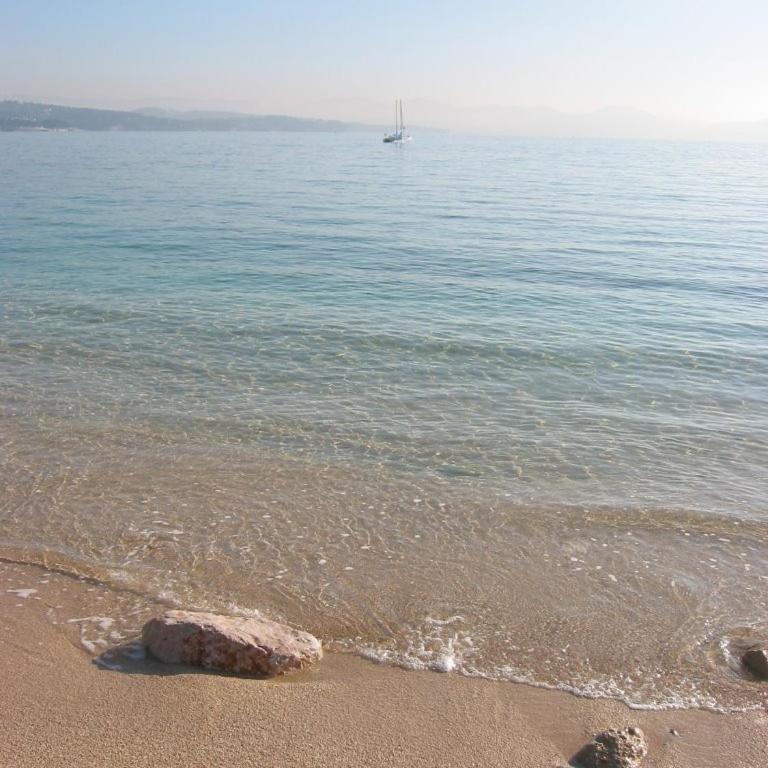 Blue Summer Vibes - Studio duplex 3 - AC, parking, beach at 50m, SPA discnt - Apartamento de 1 dormitorio - 13