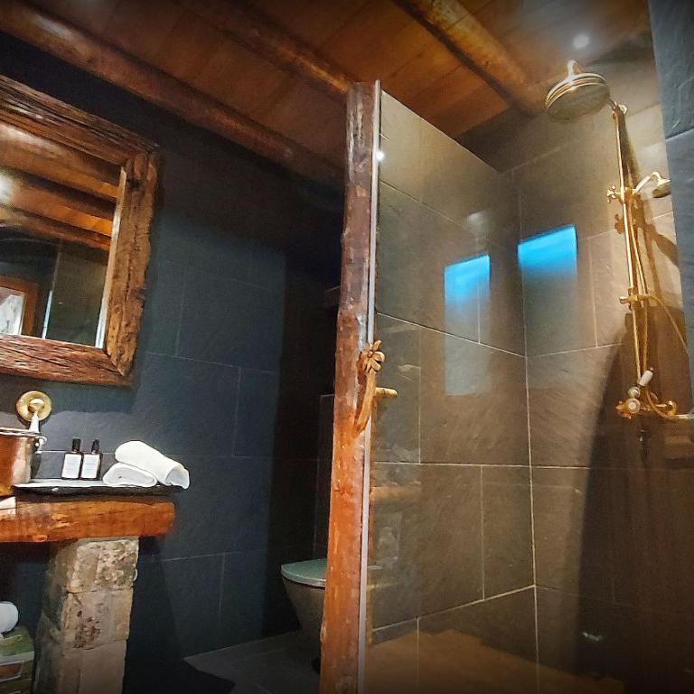 Les Pardines 1819 Mountain suites & SPA - Chalet - 15