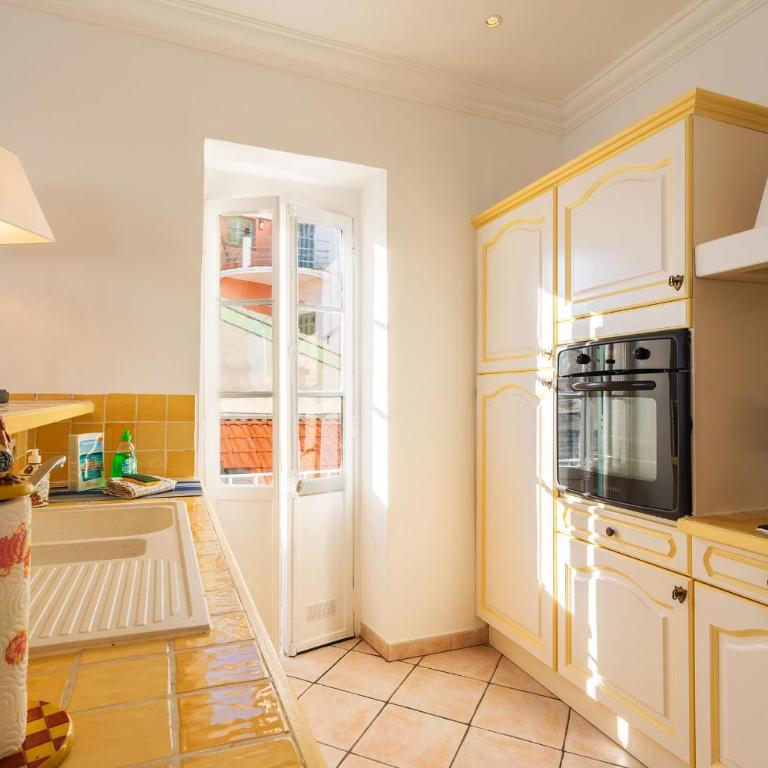 VOLTI ON THE BAY AP4386 By Riviera Holiday Homes - Appartement - Vue sur Mer - 12